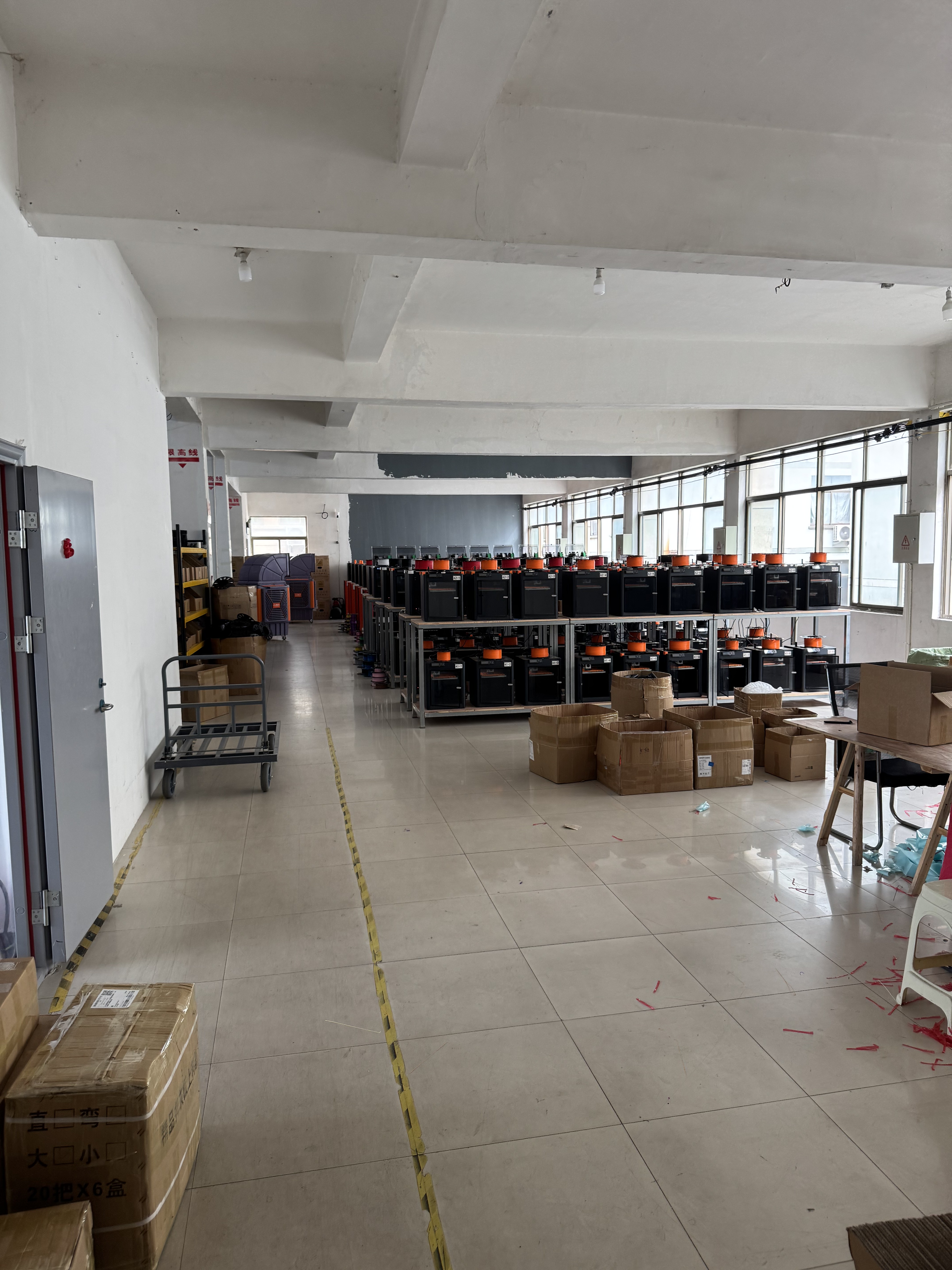 Vistack 3D production floor with a multi-printer fleet